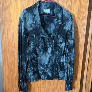Evereve Marrakech Amber tie-dye, Moto jacket in gray and black.